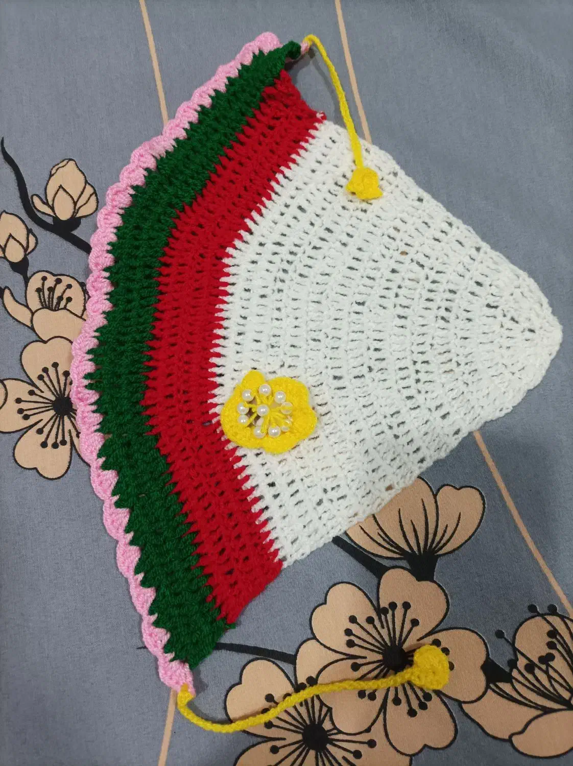 بافت زیبا برای شب یلدا|کفش و لباس بچه|شهرکرد, |دیوار