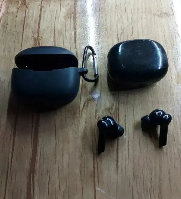 ایرپاد انکر r100 هدفون هندزفری|لوازم جانبی موبایل و تبلت|شاهین‌شهر, ۹ دی|دیوار