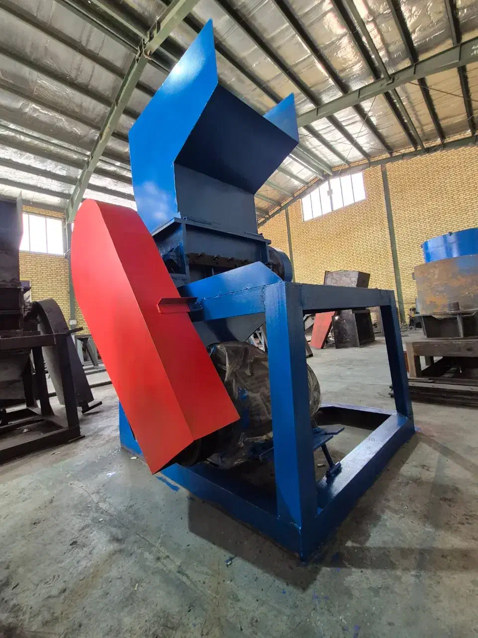 دستگاه آسیاب پلاستیک قلمبه زن سبد لاک پت سپر 5|ماشین‌آلات صنعتی|شیراز, شهرک صنعتی شیراز|دیوار