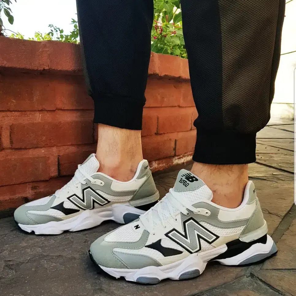 فروش کتونی نیوبالانس مدل ۹۰۶۰ با بهترین کیفیت|کیف، کفش، کمربند|تهران, ارم|دیوار