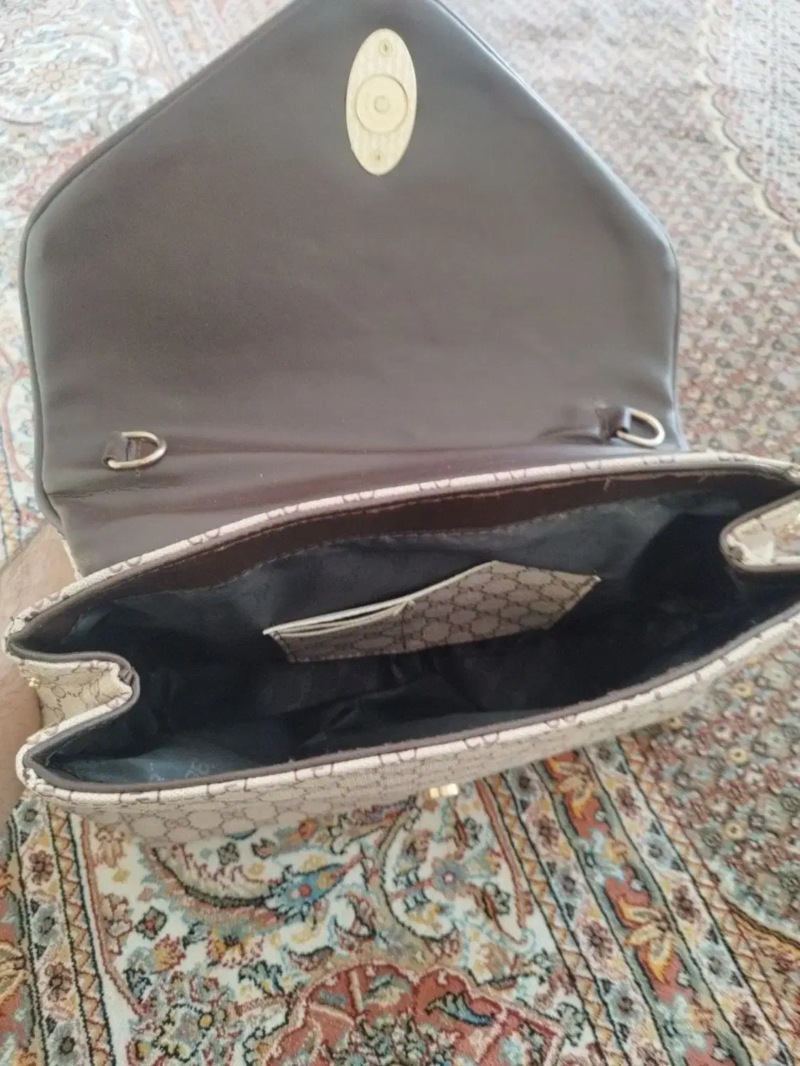 کیف زنانه|کیف، کفش، کمربند|میانه, |دیوار