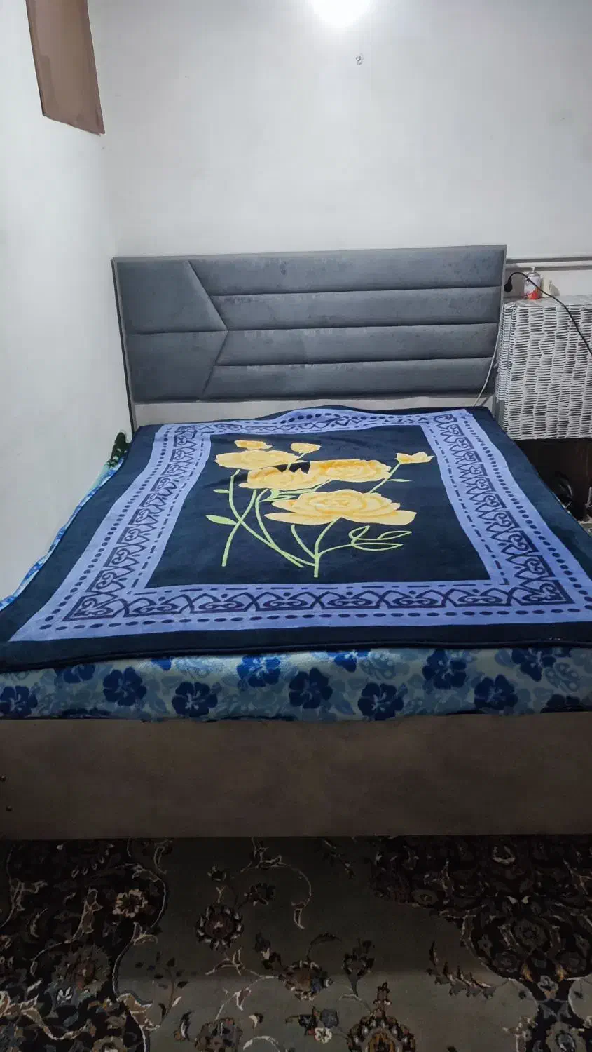 سرویس خواب دو نفره|تخت و سرویس خواب|شیراز, غدیر جنوبی|دیوار