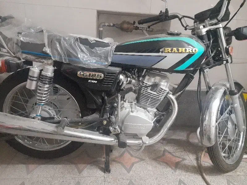 موتور ۱۲۵ccرهرو مدل ۱۴۰۳|موتورسیکلت|شیراز, شهرک رضوان|دیوار