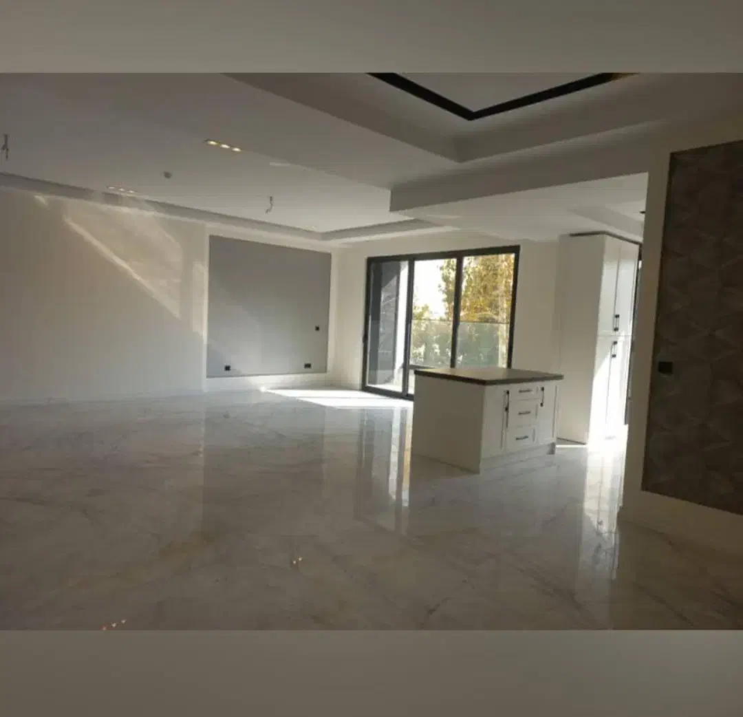 103متر سعادت آباد نوساز  2خواب  دوسال ساخت