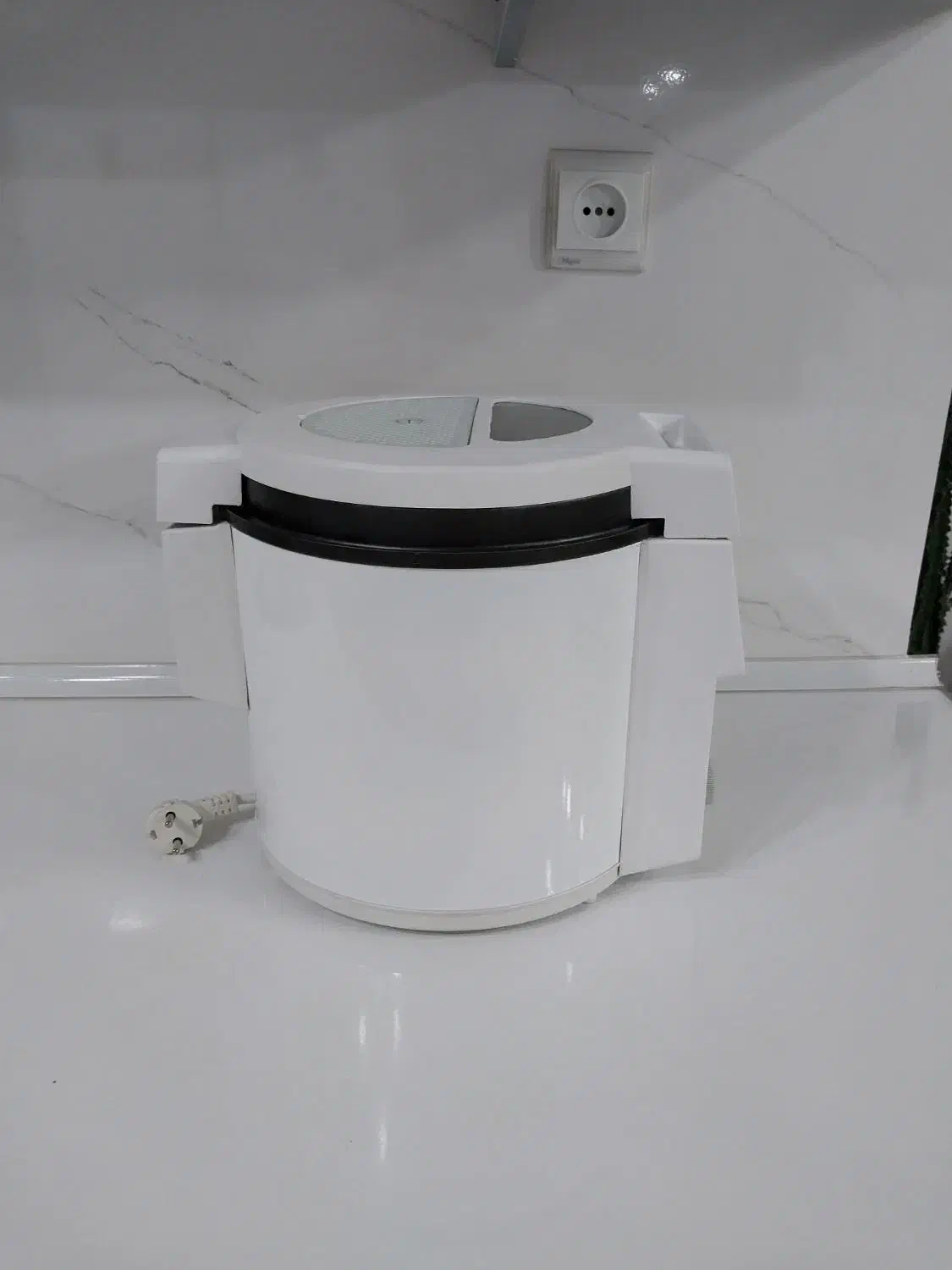 سرخکن برقی نو و آکبند|سایر لوازم برقی|تربت جام, مسکن مهر|دیوار