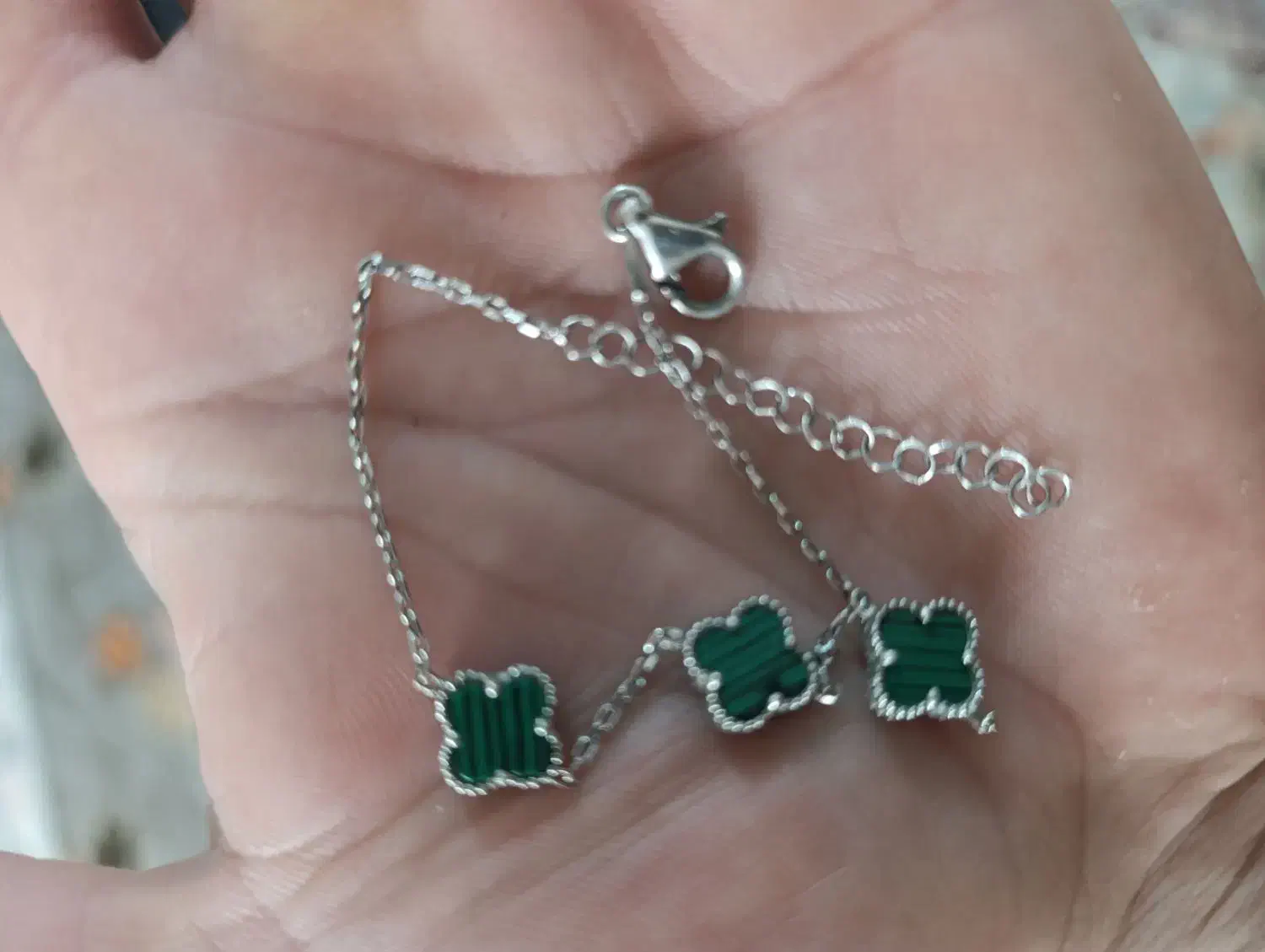 دسبندنقره|جواهرات|قم, ولیعصر|دیوار