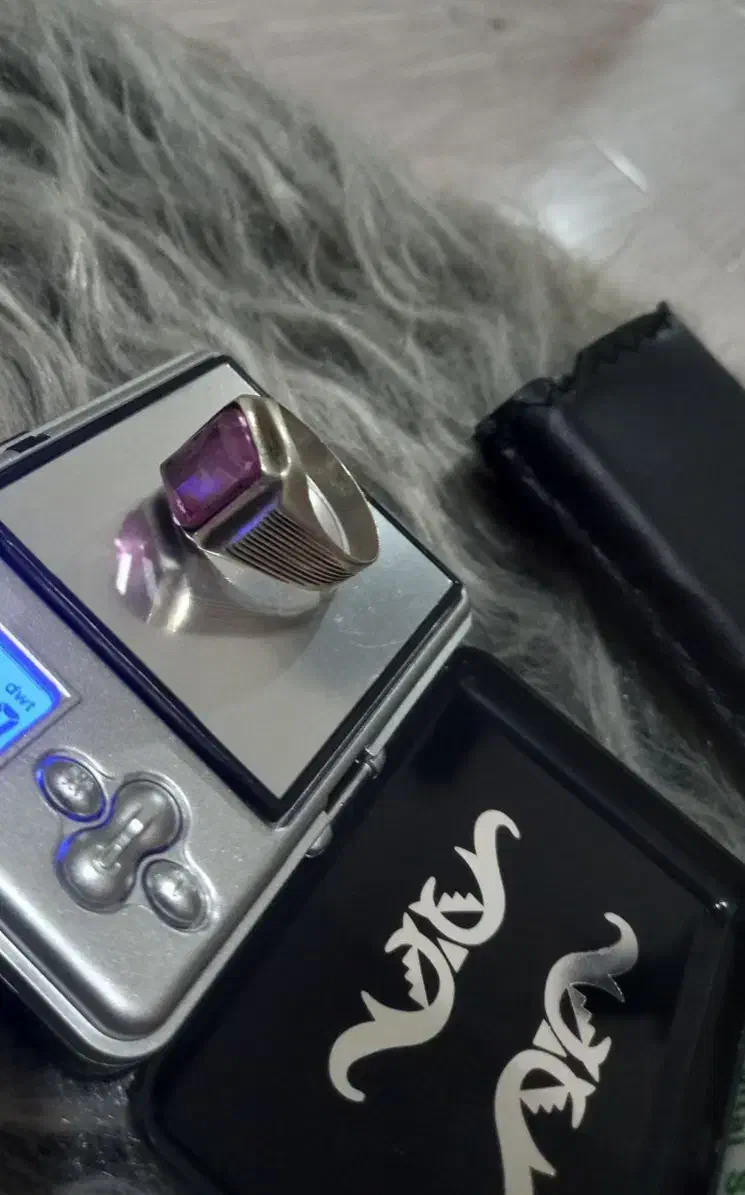 انگشتر نقره با سنگ یاقوت|جواهرات|جویبار, |دیوار