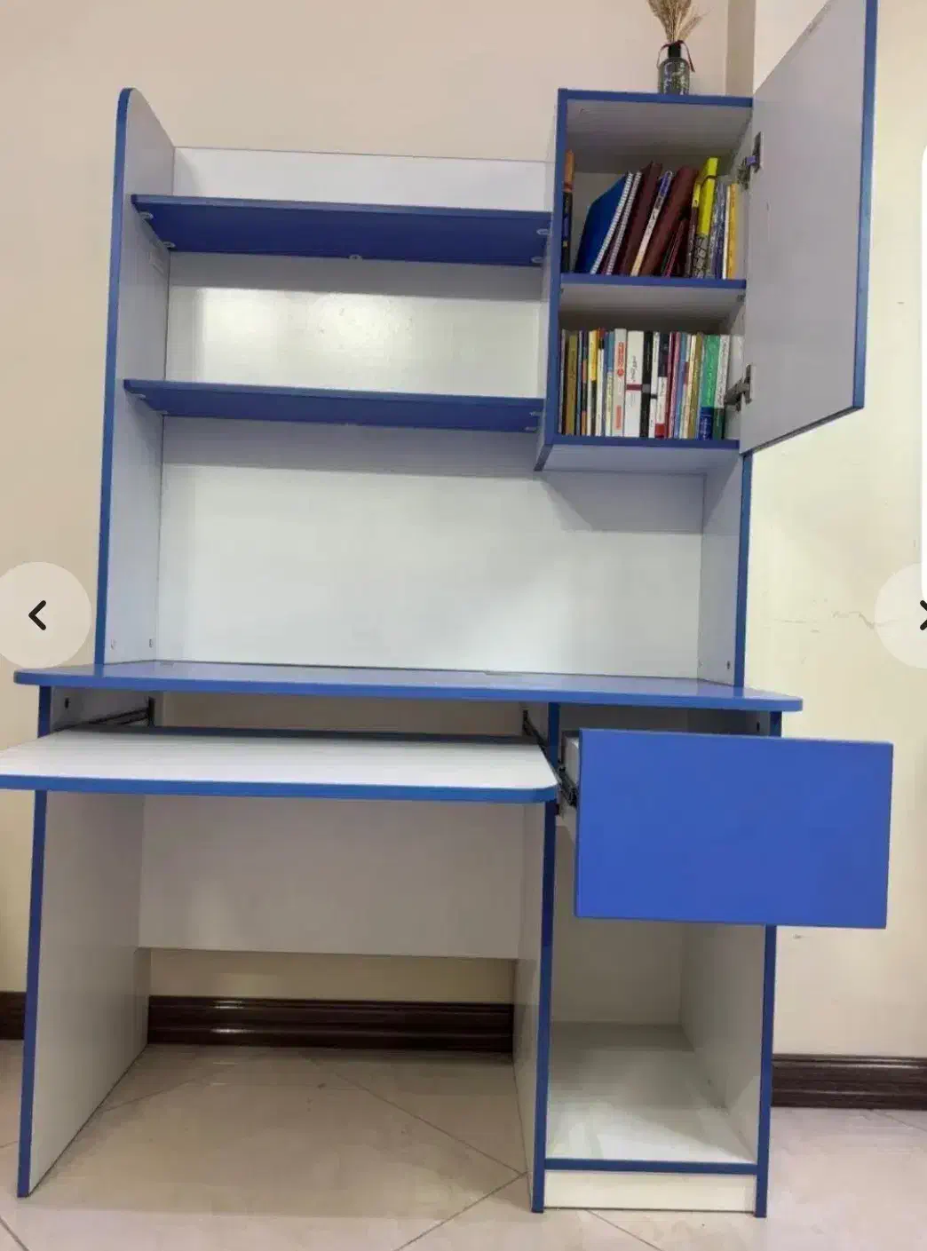 میز تحریر وکامپیوتر و دراور وآینه|میز تحریر و کامپیوتر|اصفهان, باغ زرشک|دیوار