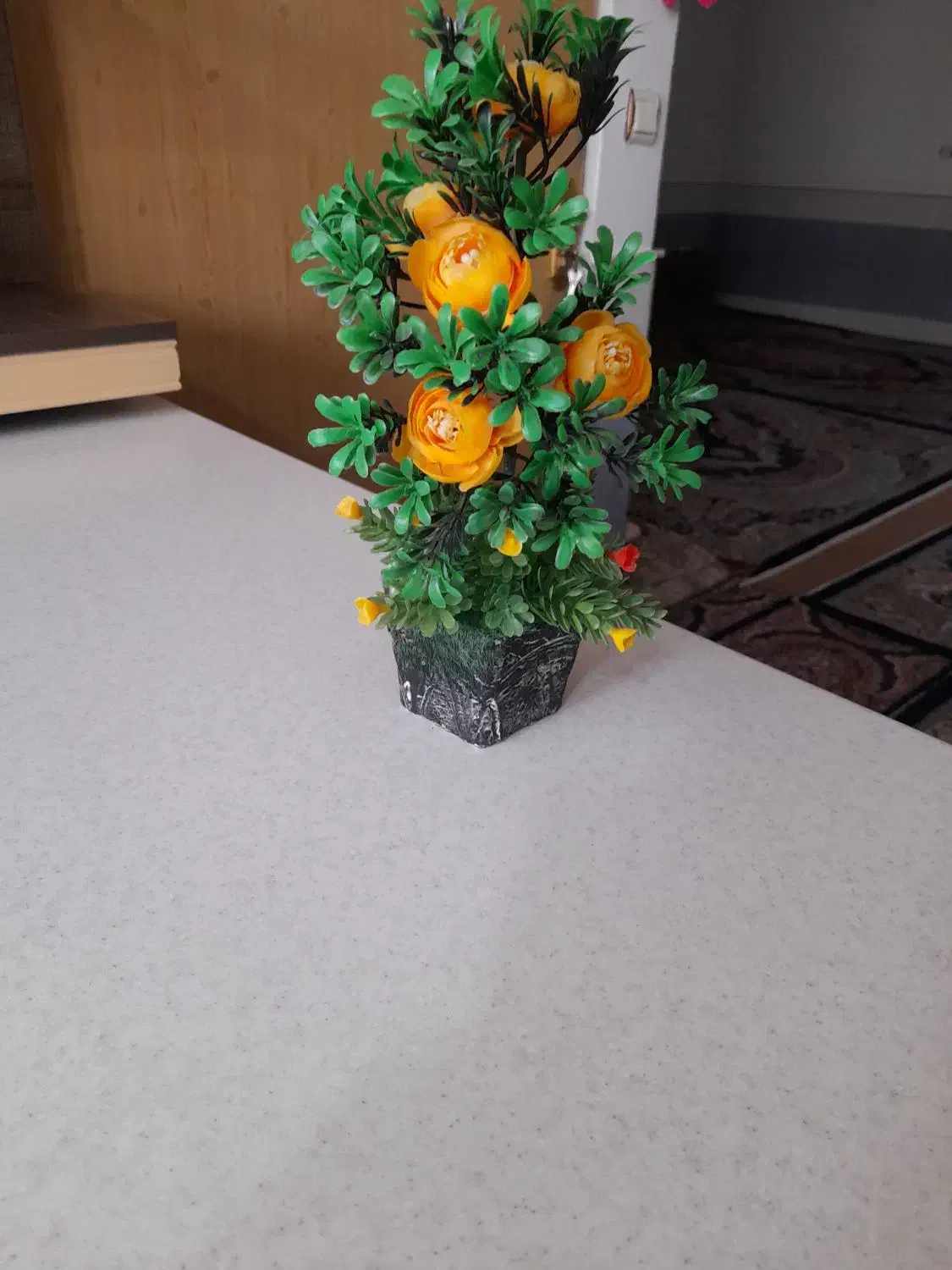 گل و گلدان|صنایع دستی و سایر لوازم تزئینی|قم, زند آباد|دیوار