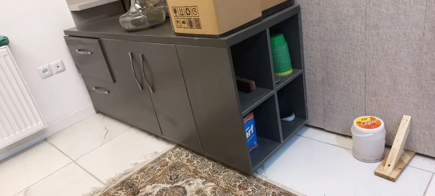 میز|میز تحریر و کامپیوتر|بابلسر, |دیوار