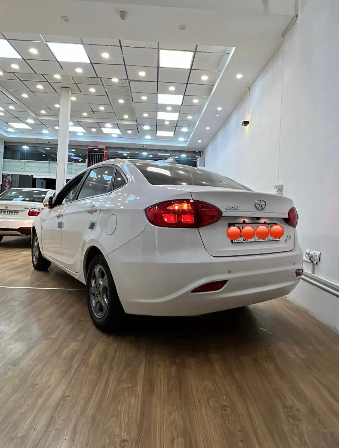 جک j4 صفر کیلومتر ۱۴۰۴|خودرو سواری و وانت|فردیس, انبار نفت|دیوار