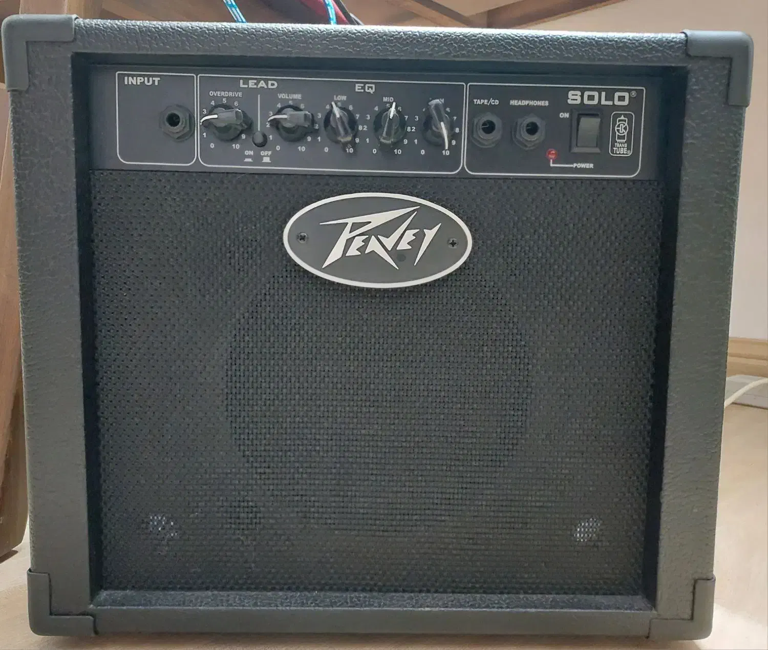 امپلی فایر گیتار الکتریکی peavey solo|گیتار، بیس، امپلیفایر|قائم‌شهر, |دیوار