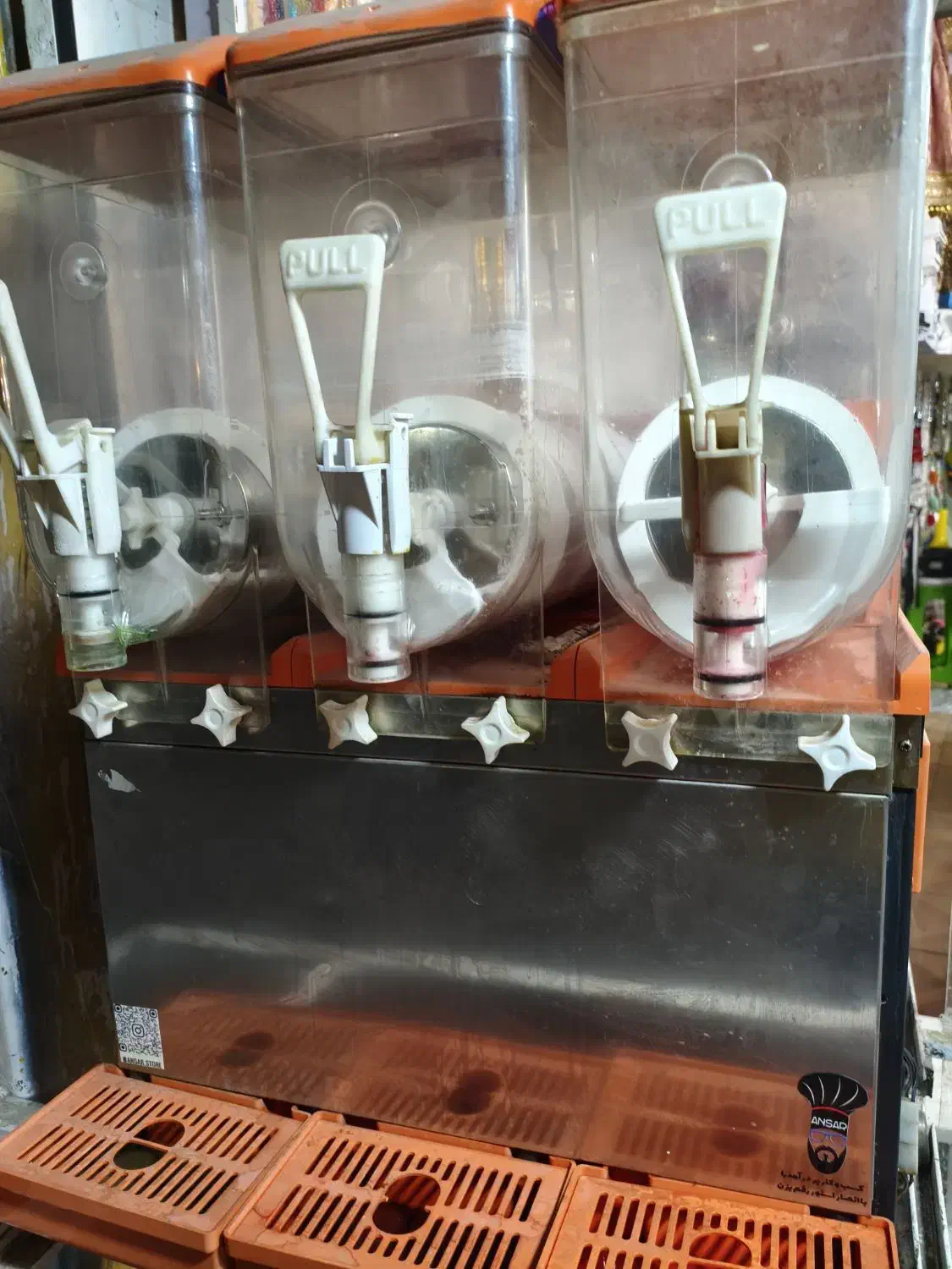 دستگاه یخ در بهشت ساز|کافیشاپ و رستوران|شوش, |دیوار