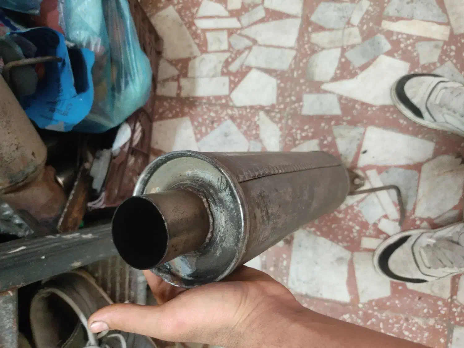 اگزوز سپر چراغ جلو|قطعات یدکی و لوازم جانبی|لاهیجان, طالقانی|دیوار