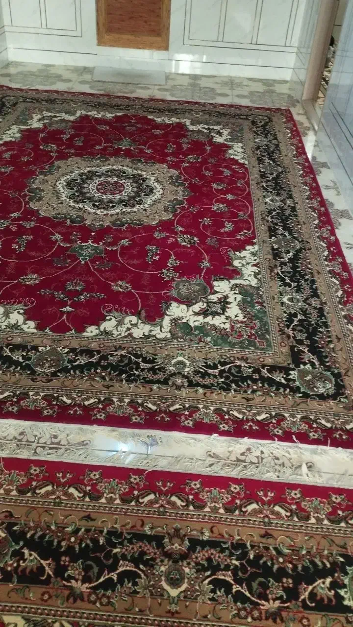 کمدوویترین دخترانه فرش دوعددتخت یک نفره ومبل|تخت و سرویس خواب|اصفهان, جلالیه|دیوار