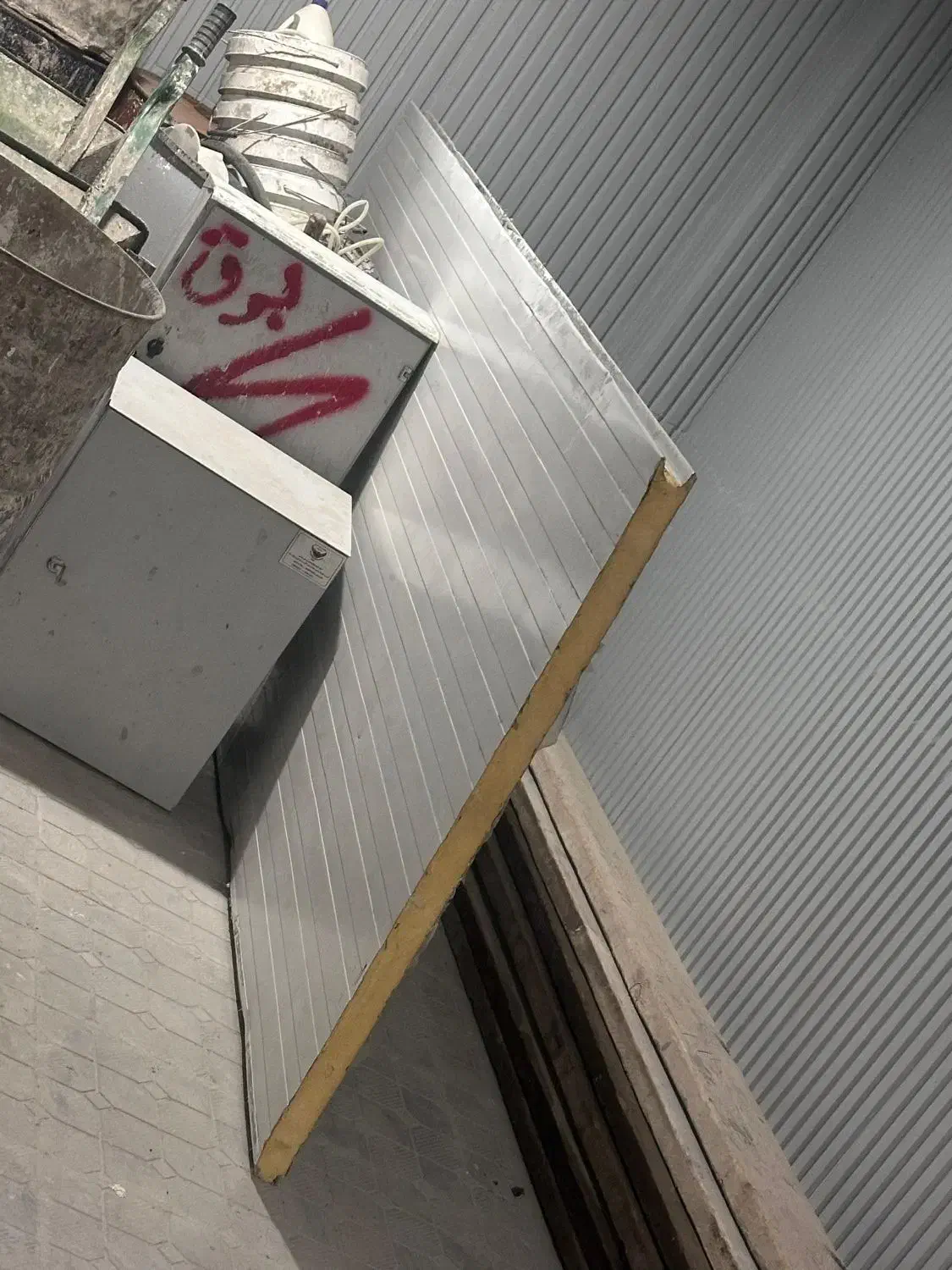 ساندویچ پانل|مصالح و تجهیزات ساختمان|شیراز, زرگری|دیوار