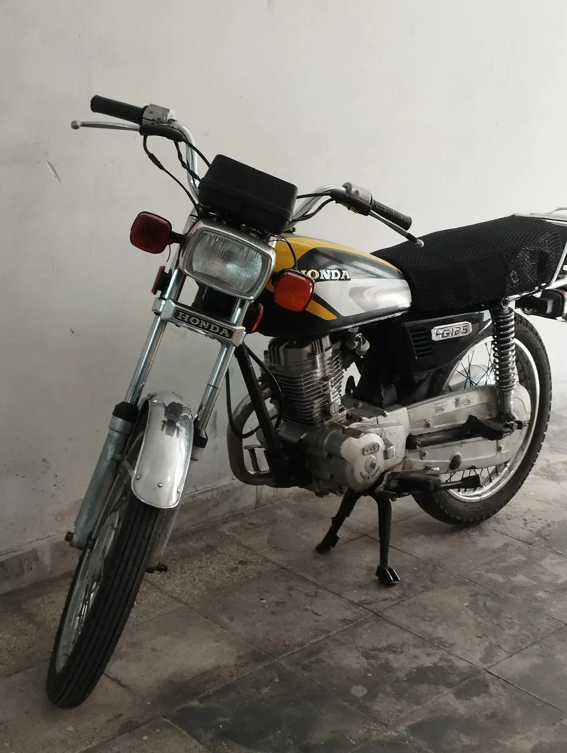 هوندا ۱۲۵ شیرو|موتورسیکلت|تهران, شهرک ولیعصر جنوبی|دیوار