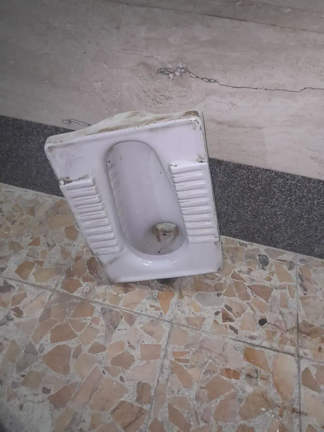 سنگ دستشویی|لوازم سرویس بهداشتی|شیراز, شریفآباد|دیوار