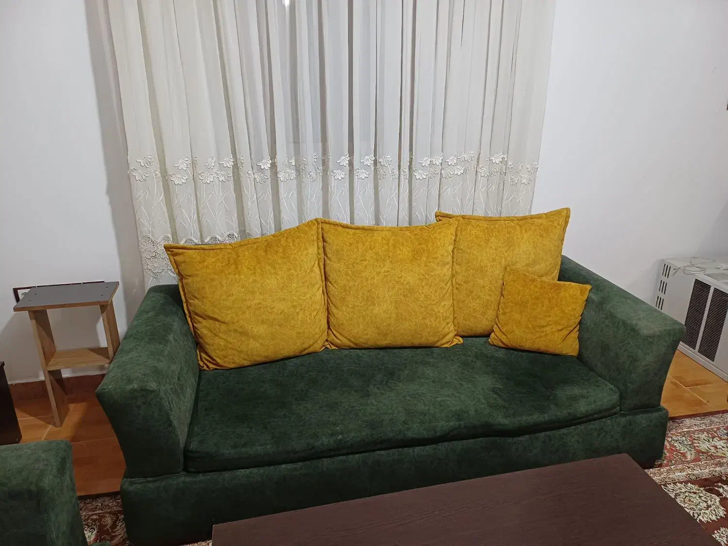 مبل هفت نفره|مبلمان خانگی و میز عسلی|تالش, هشتپر|دیوار