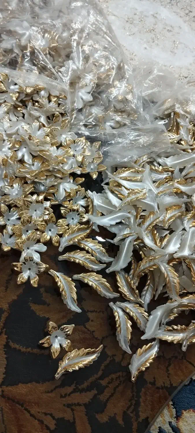 گل و برگ کریستالی|گل مصنوعی|سبزوار, امیر کبیر|دیوار