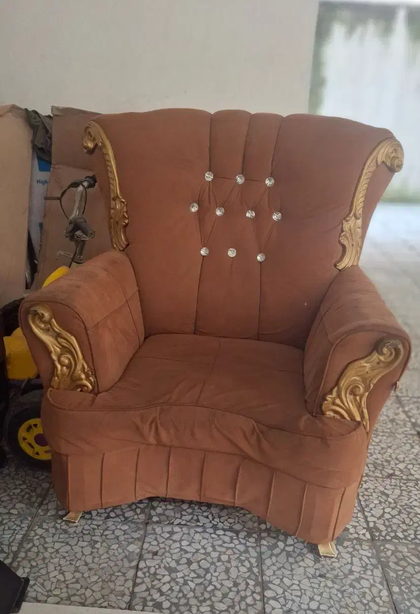 مبل تک نفره و کاناپه 3نفره|مبلمان خانگی و میز عسلی|رشت, جهاد|دیوار