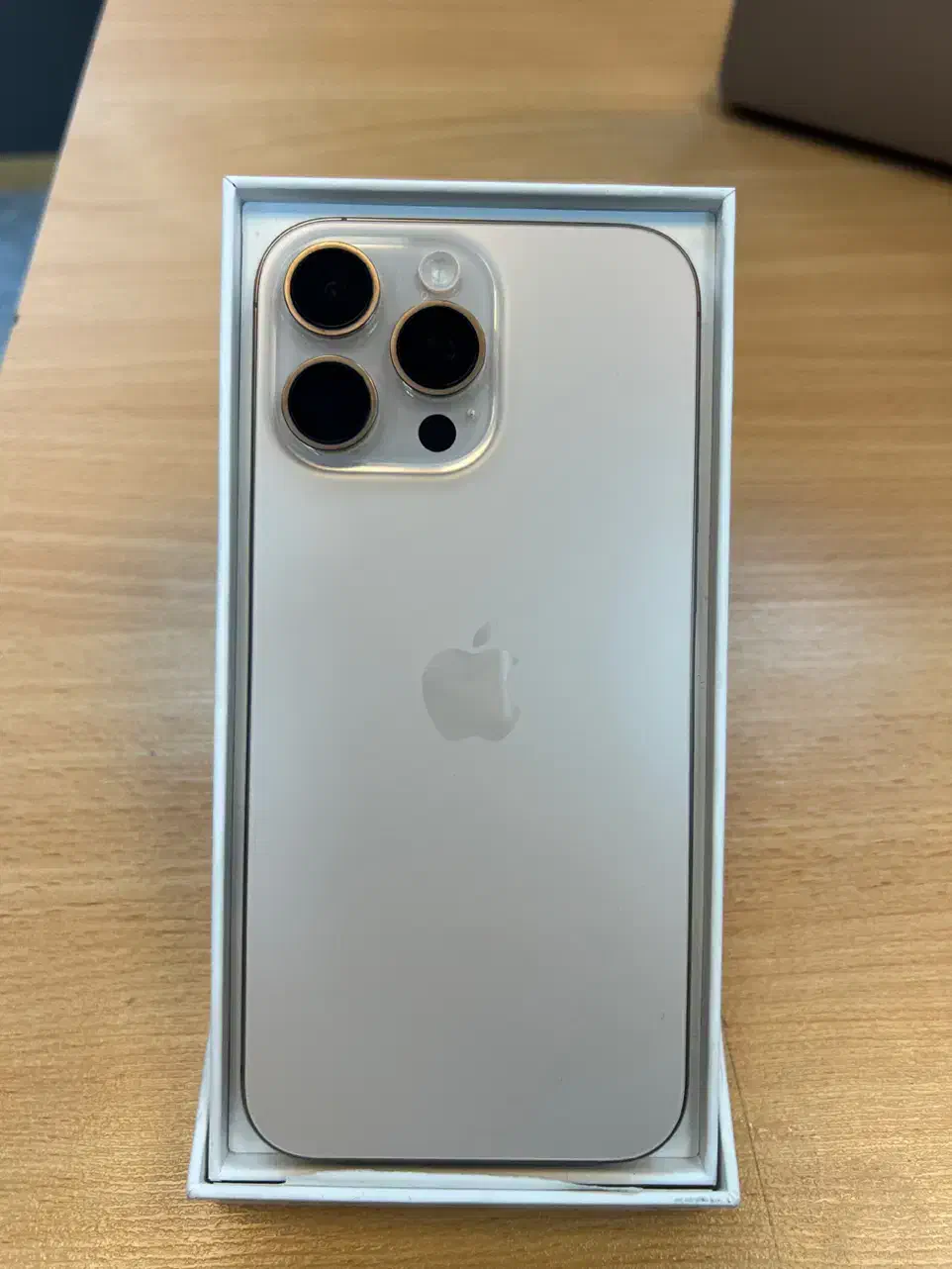 ۱۶ پرومکس ۵۱۲ گیگ|موبایل|تهران, جردن|دیوار