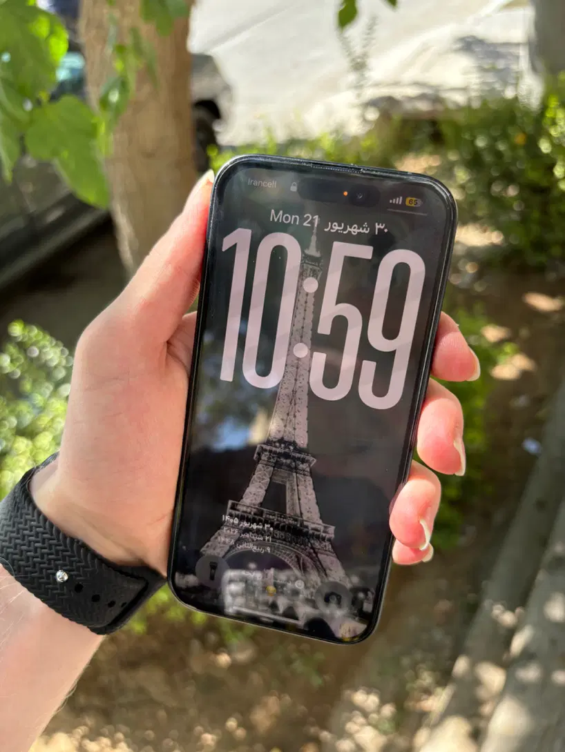 iPhone 16 Normal ch|موبایل|اصفهان, سرچشمه|دیوار