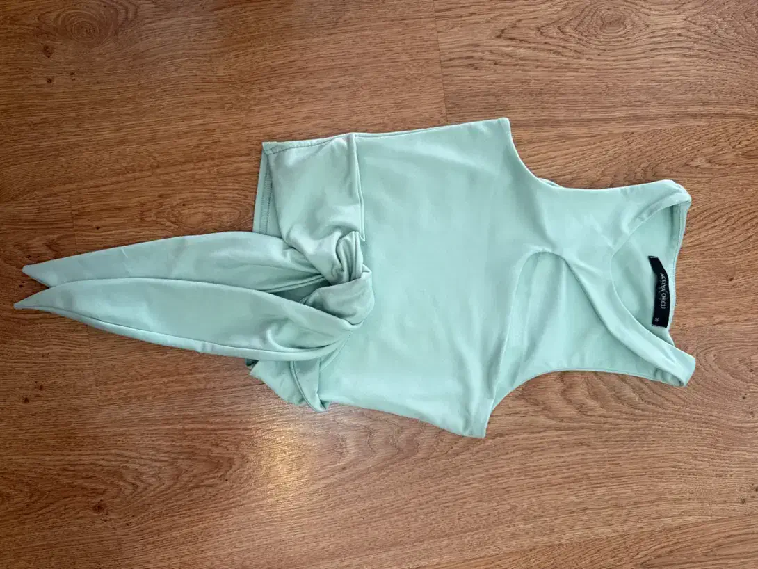 شلوار جین برشکا . نیم تنه برند|لباس|تهران, شهرک بوعلی|دیوار