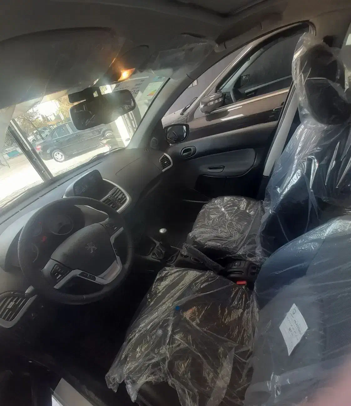 ۲۰۷ صفر مشکی ارتقا موتور پلاس(جدید) با شرایط عالی|خودرو سواری و وانت|یزد, |دیوار