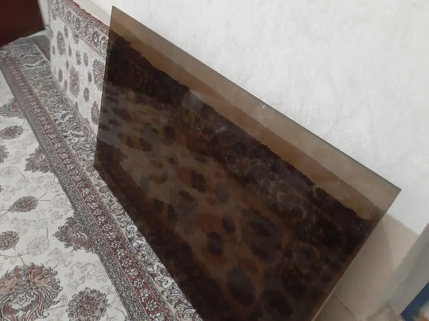 شیشه رو میزی دودی|پرده، رانر، رومیزی|قم, شاه ابراهیم|دیوار