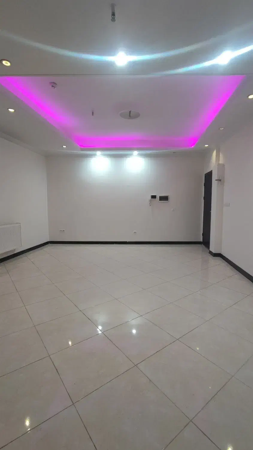 ۶۳ متر / استادمعین هاشمی فول امکانات