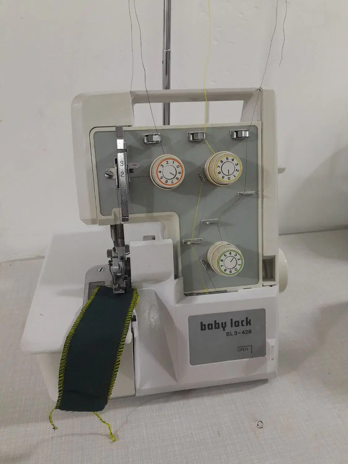 سردوز بابی لوک ژاپن|چرخ خیاطی و ریسندگی|اراک, |دیوار