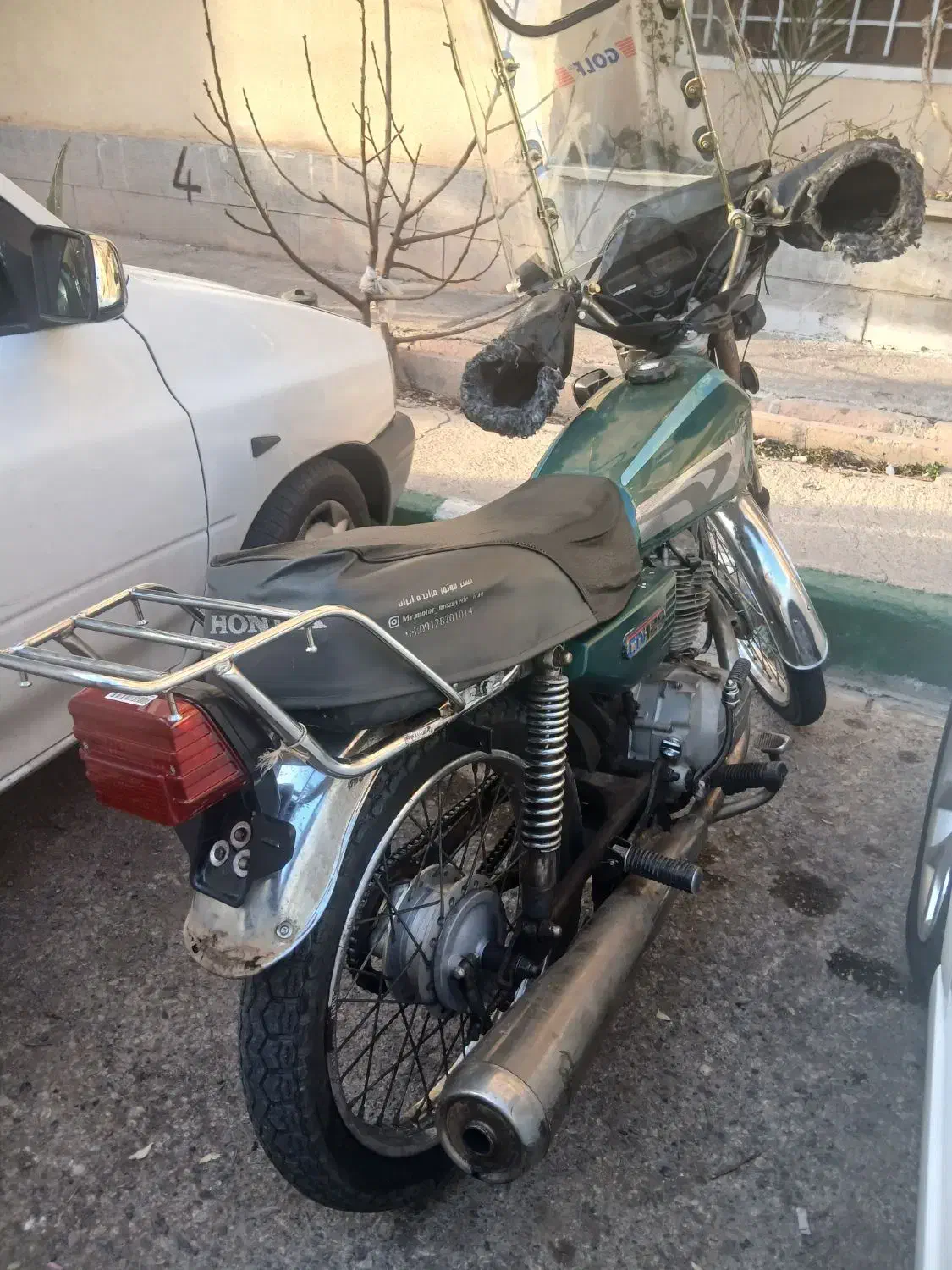 هوندا 125|موتورسیکلت|پرند, فاز ۴|دیوار
