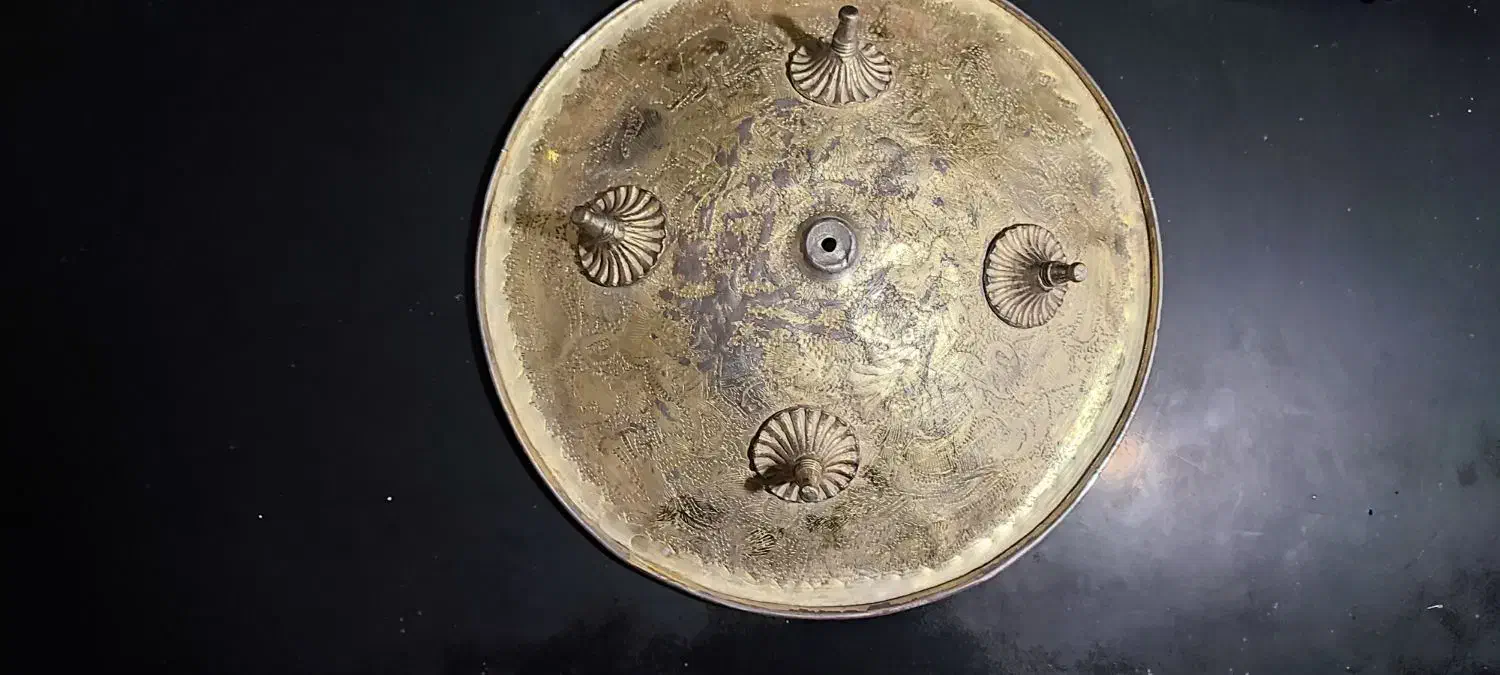 سپر و شمشیر تعزیه|کلکسیون اشیاء عتیقه|کرمان, |دیوار