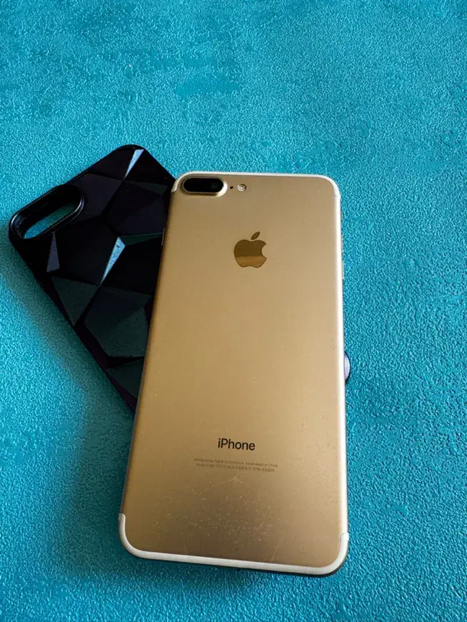 گوشی آیفون ۷ پلاس ۱۲۸ گیگ|موبایل|اصفهان, برازنده|دیوار