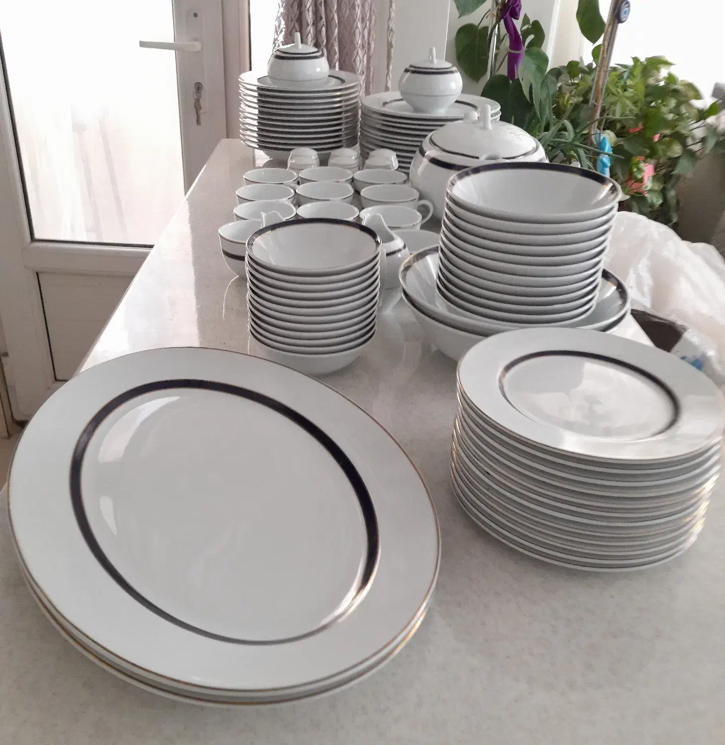 ظروف آکروپال و چینی|ظروف سرو و پذیرایی|تهران, جمهوری|دیوار