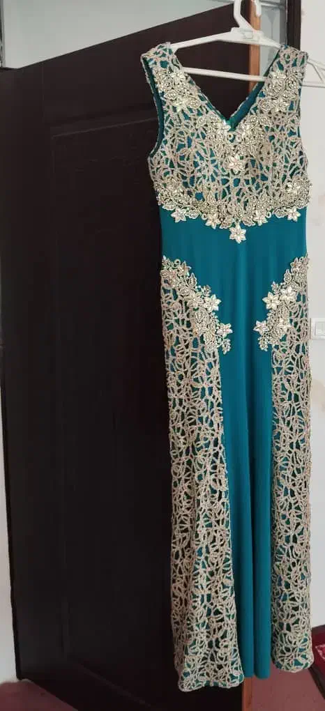 لباس مجلسی|لباس|ارومیه, |دیوار