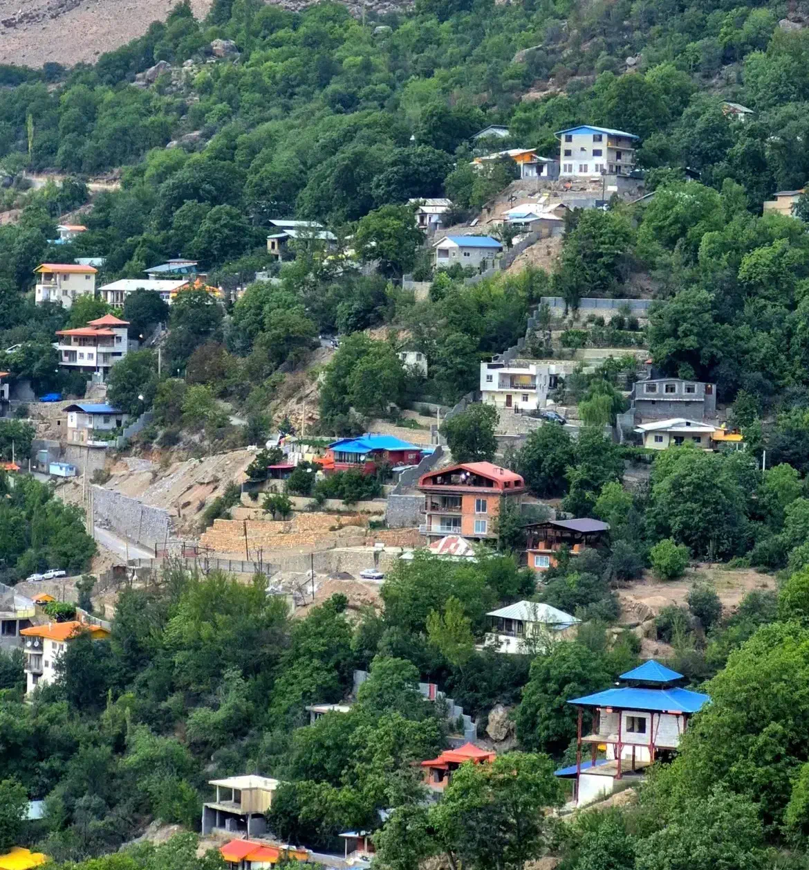 زمین امیری وانا|فروش زمین و ملک کلنگی|گزنک, |دیوار