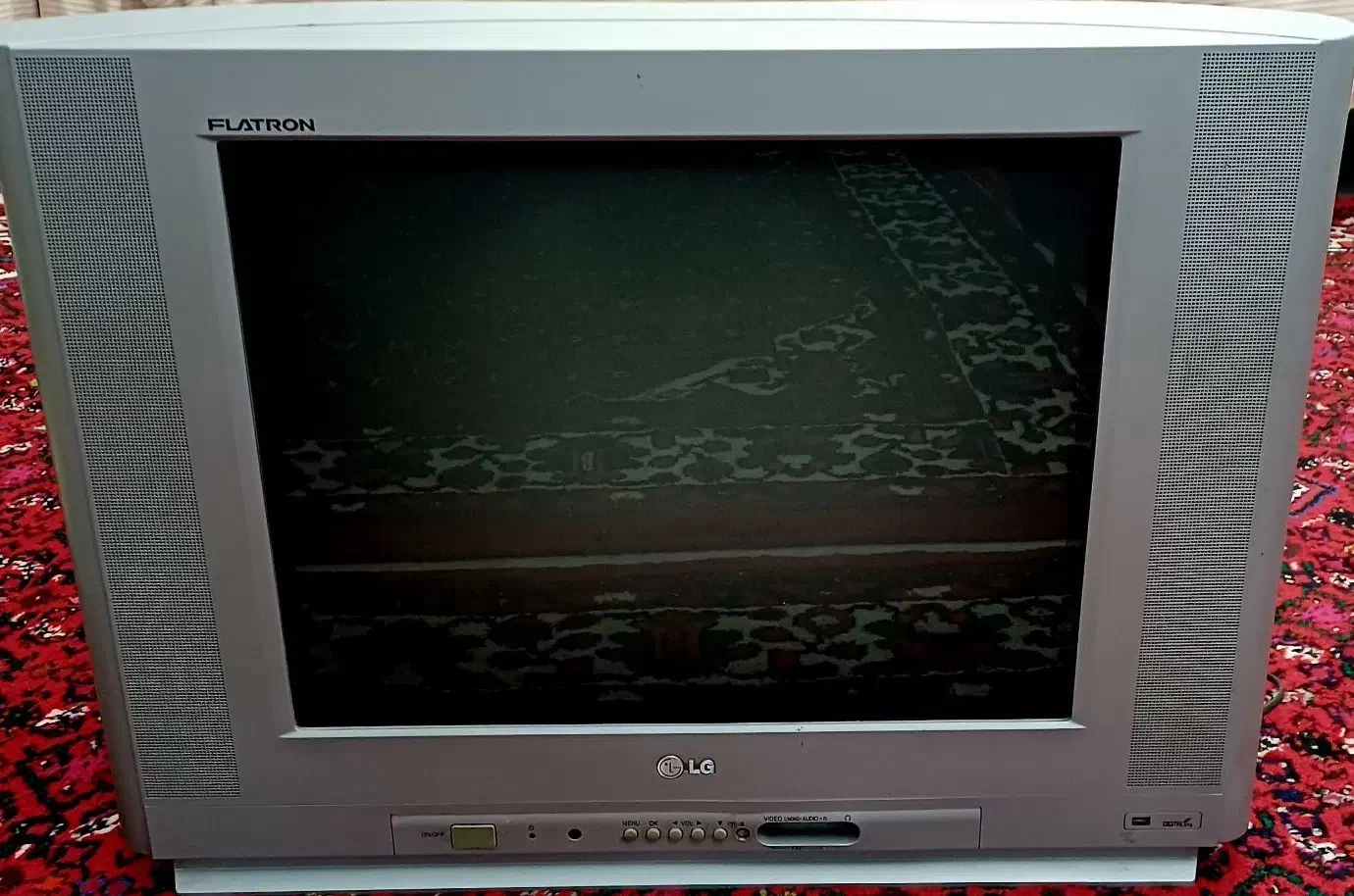 تلویزیون الجی|تلویزیون و پروژکتور|همدان, |دیوار