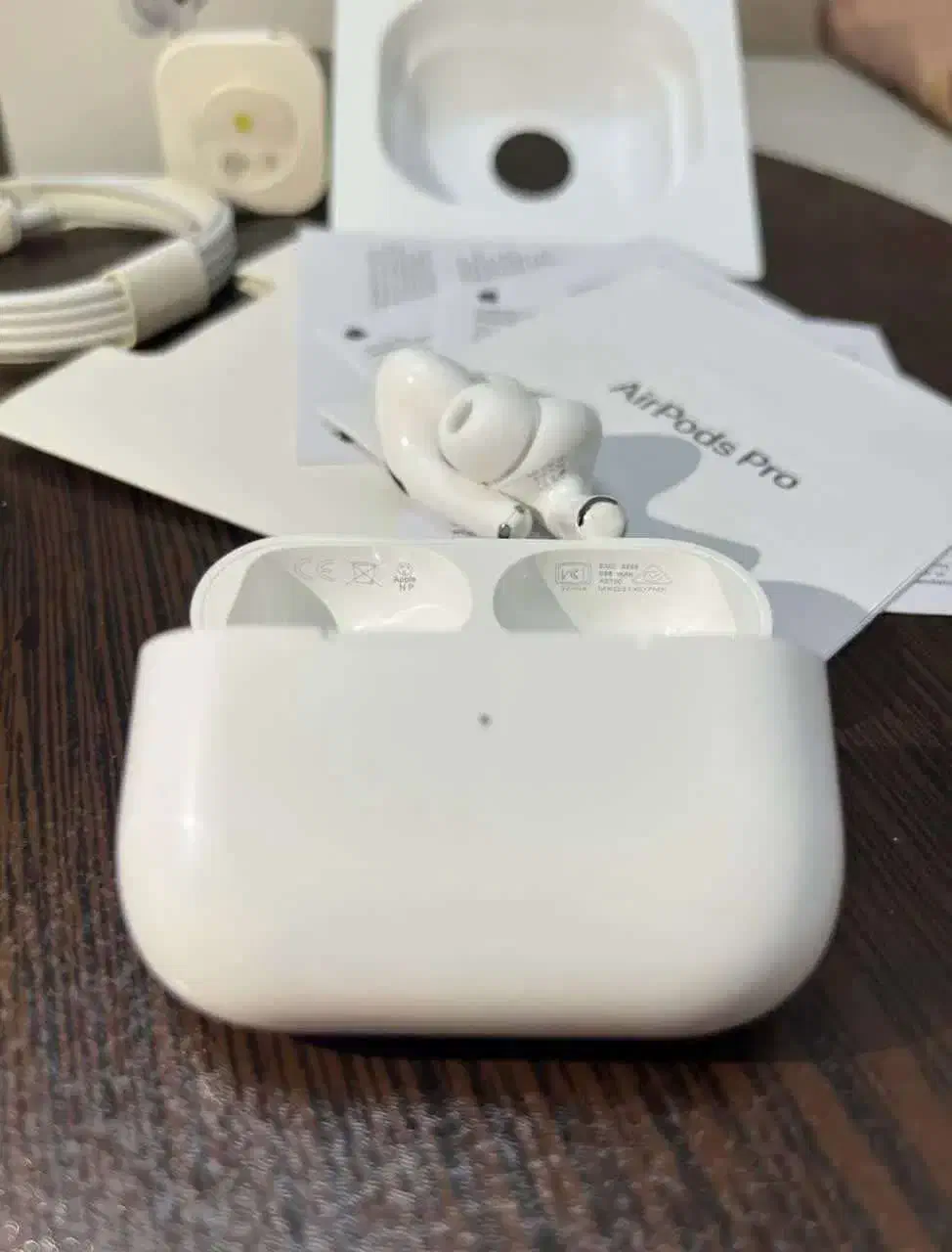 ایرپاد پرو2 ANC فعال ویتنام مکالمه عا لی/ژاپنی|لوازم جانبی موبایل و تبلت|مشهد, شهرک رازی (شهرک غرب)|دیوار