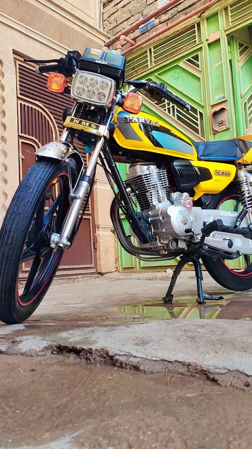 موتور پرواز 200|موتورسیکلت|بروجرد, |دیوار