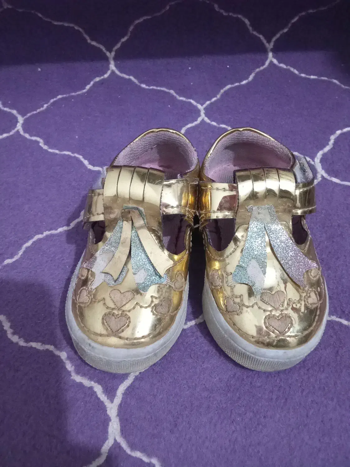 کفش|کیف، کفش، کمربند|همدان, |دیوار