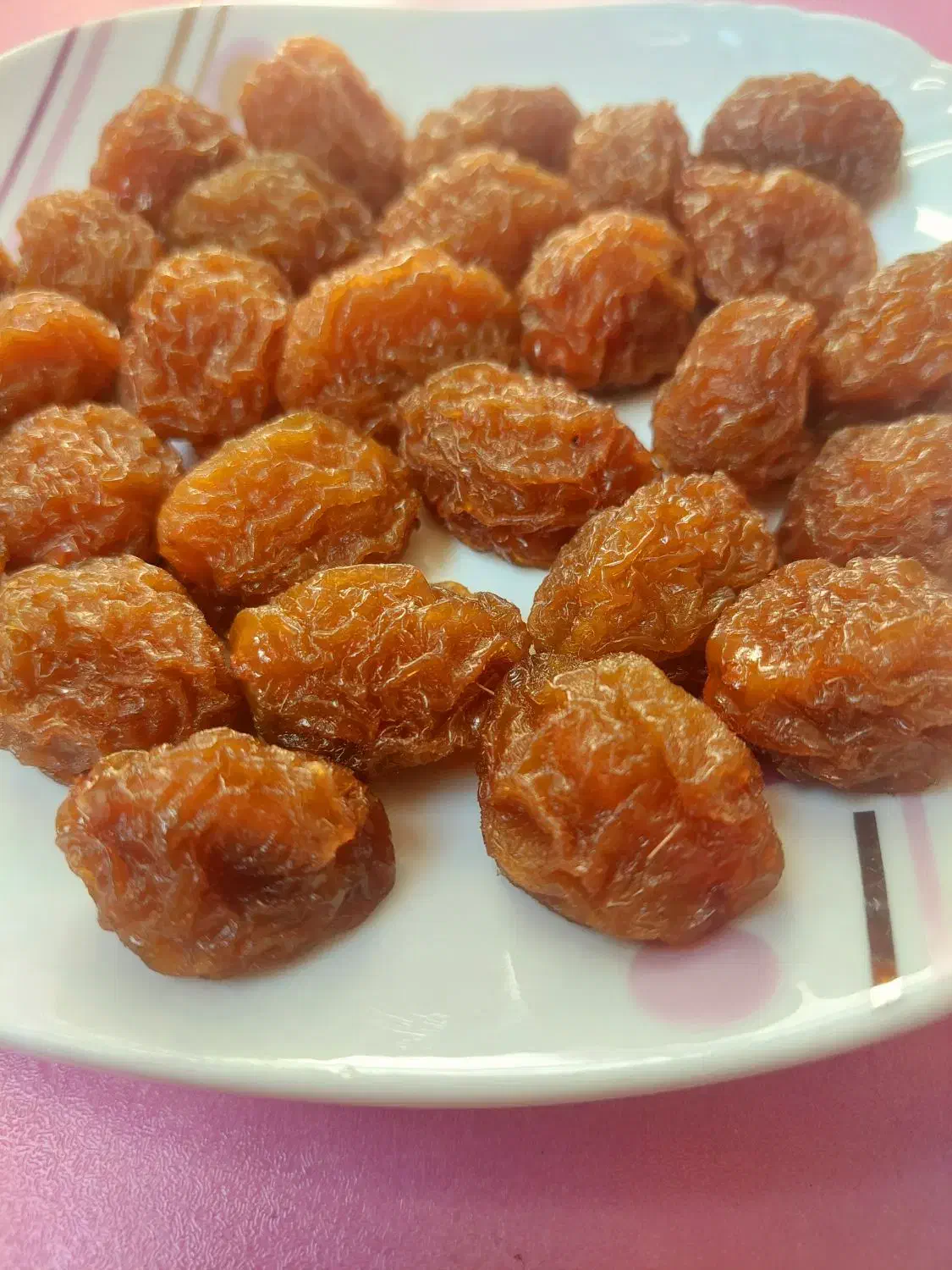 آلو خشک بواناتی و مویز انگور سیاه بش دشمن زیاری|خوردنی و آشامیدنی|شیراز, آزادگان|دیوار