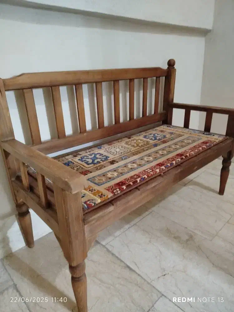 نیمکت چوب نراد|صندلی و نیمکت|رشت, بوسار|دیوار