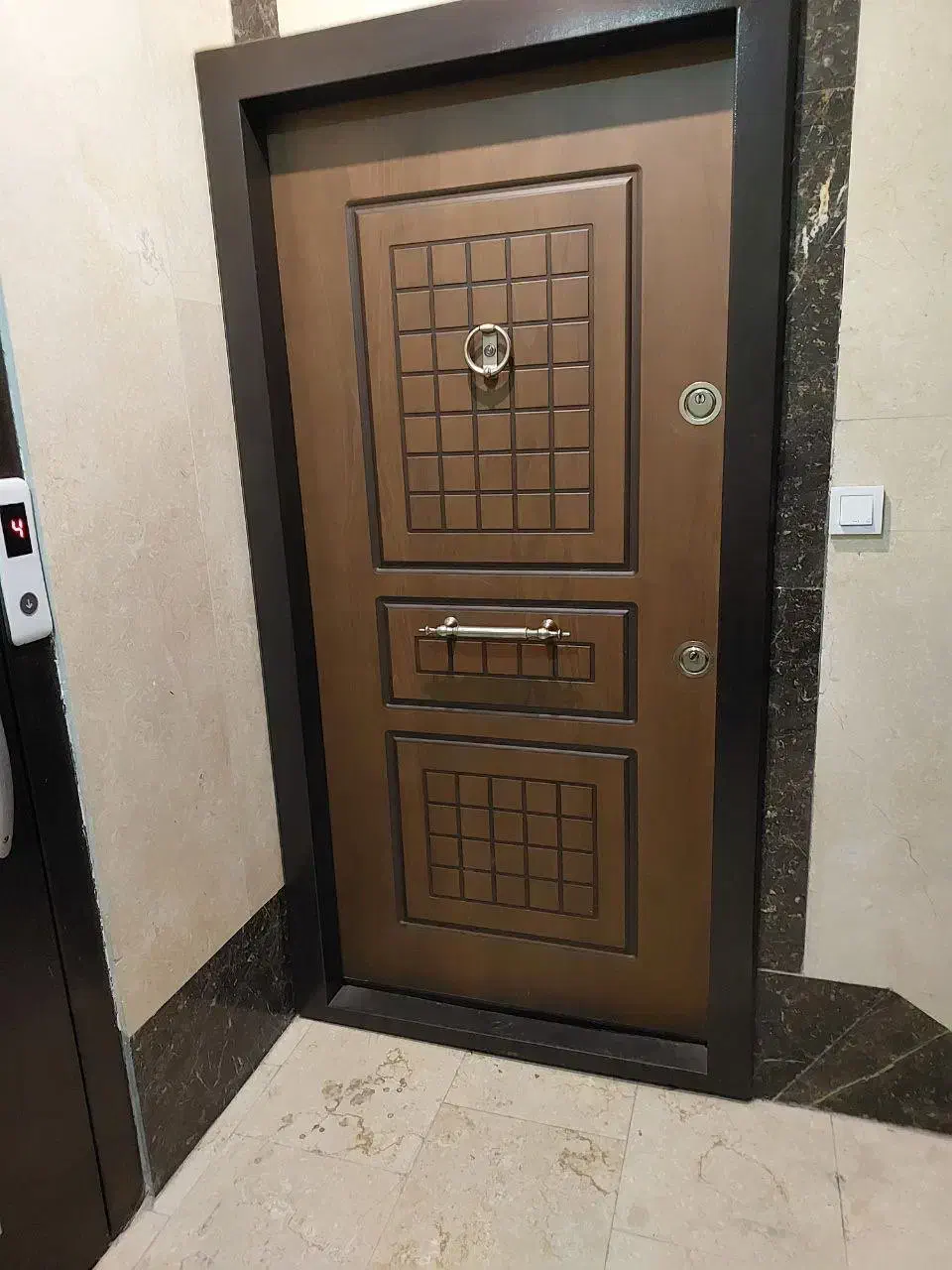 ۶۰ متر دو خواب طبقه چهارم