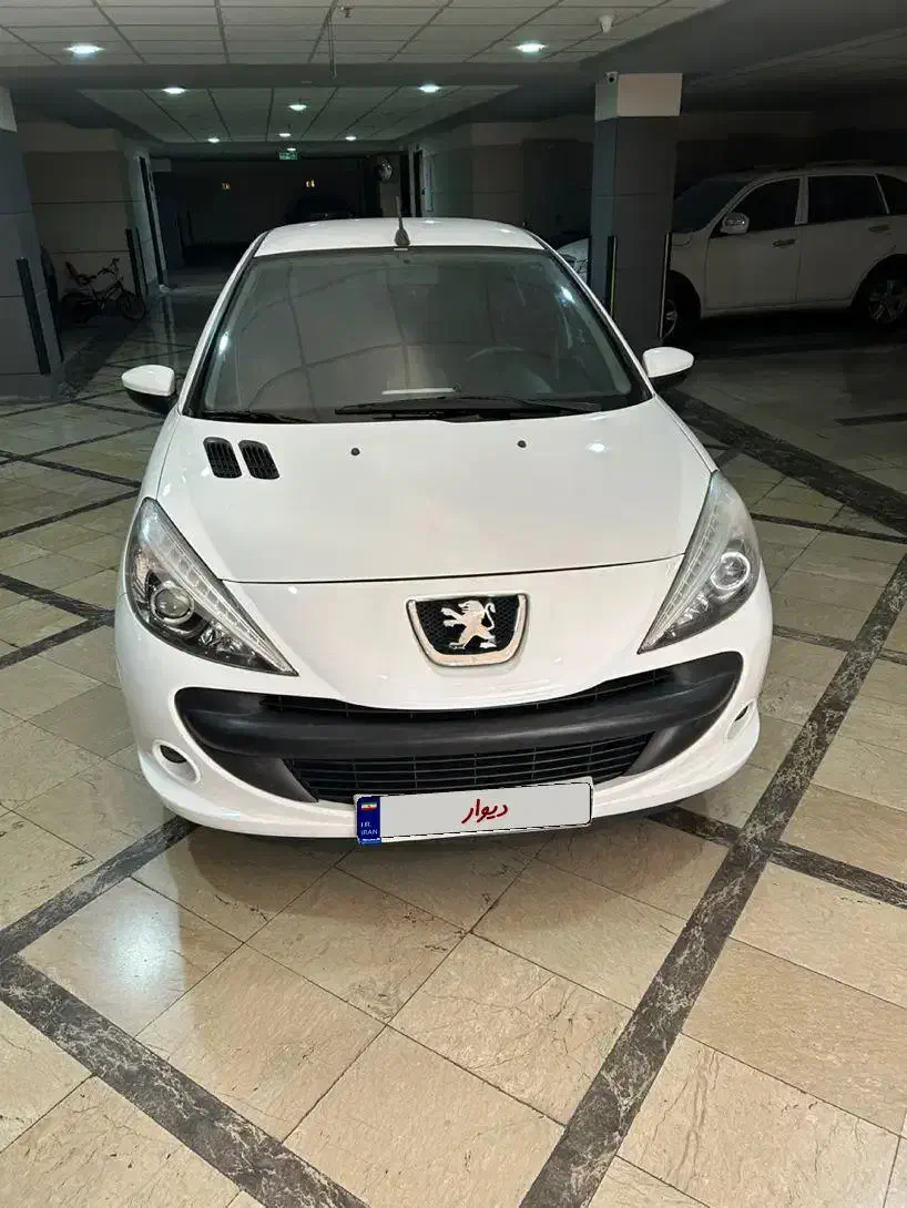 پژو 207مدل ۱۳۹۹ سفید فرمون برقی|خودرو سواری و وانت|تهران, دریاچه شهدای خلیج فارس|دیوار