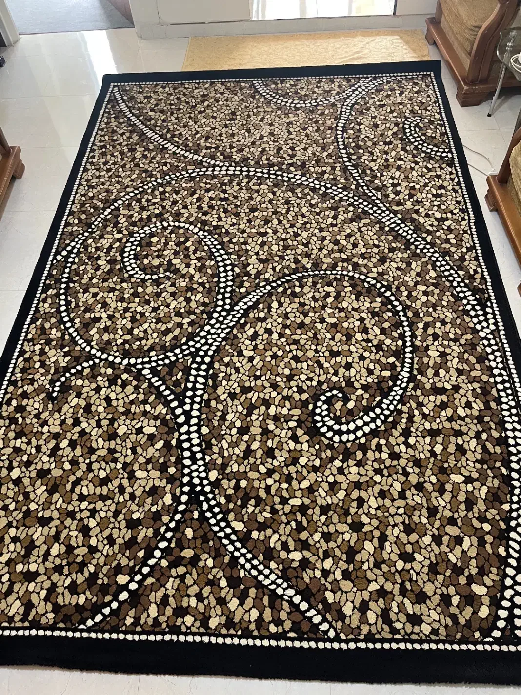 فرش|فرش|تهران, جمال‌زاده|دیوار