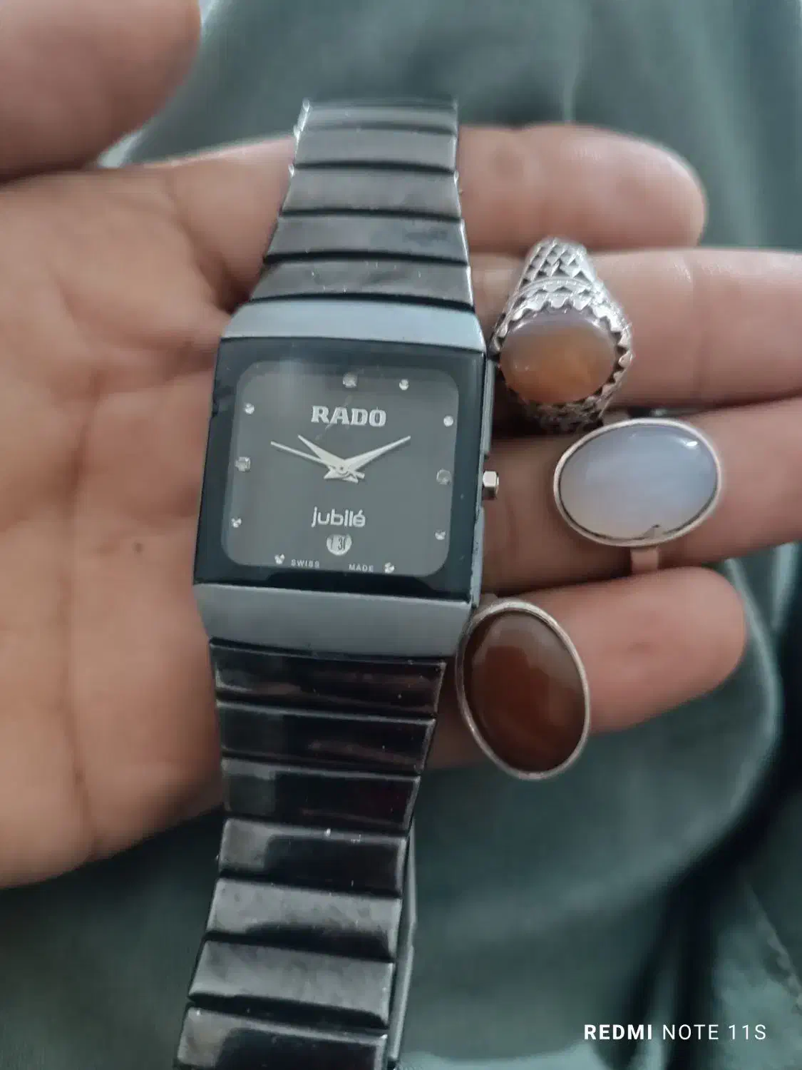 باسلام خدمت دوستان سه عدد انگوشتر و یک عدد ساعت|ساعت|بندرعباس, |دیوار