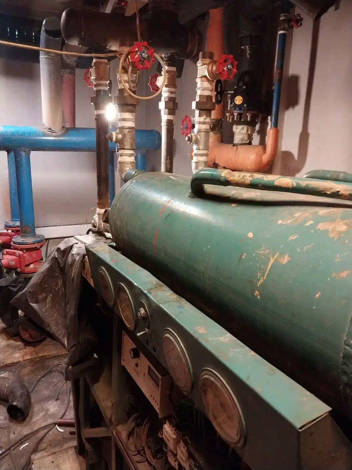 تاسیسات شیفته صداقت گستر .حرارتی وبرودتی واستخر|خدمات پیشه و مهارت|تهران, اوین|دیوار