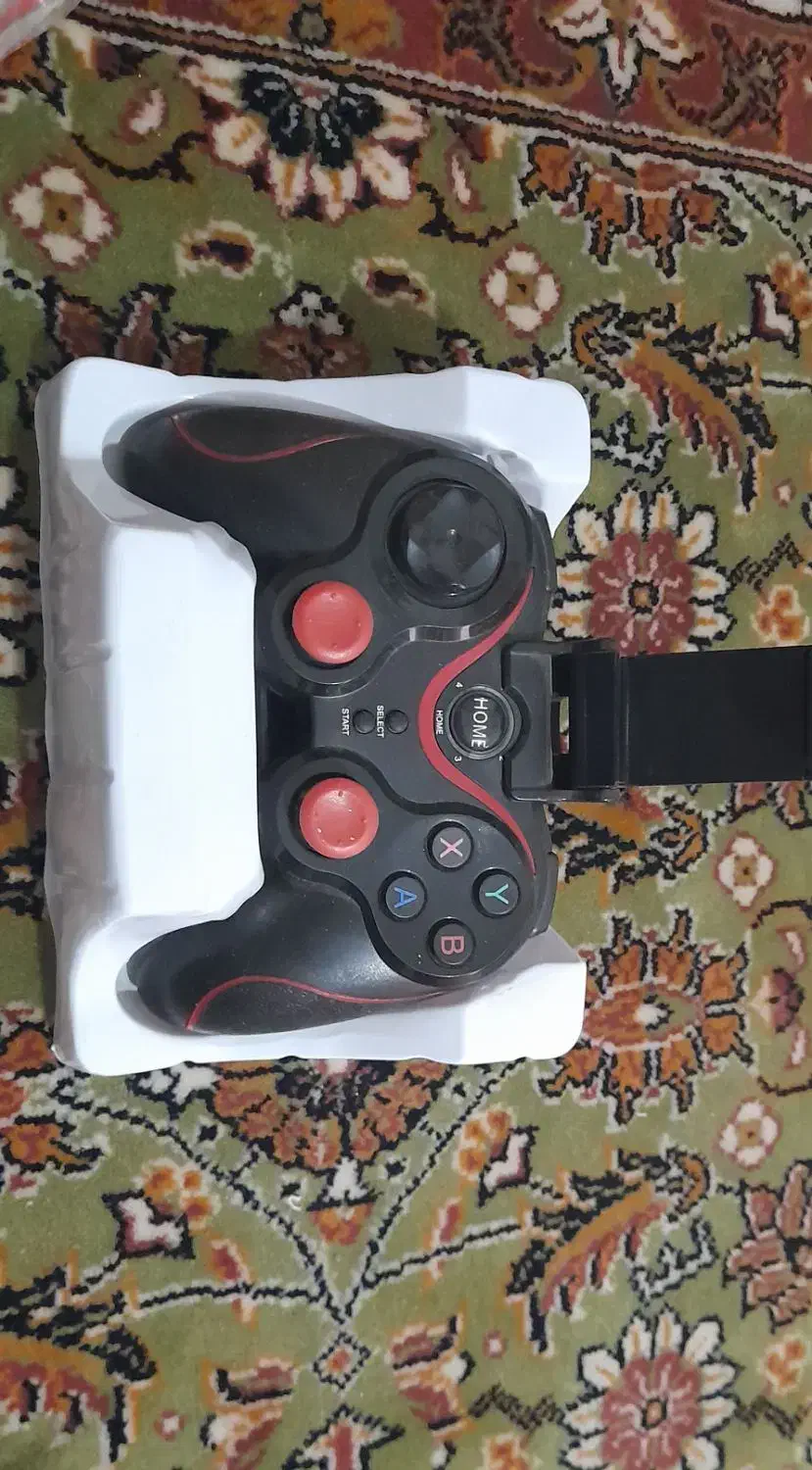 دسته بازی بلوتوثی|کنسول، بازی ویدئویی و آنلاین|قم, آذر (نکویی)|دیوار